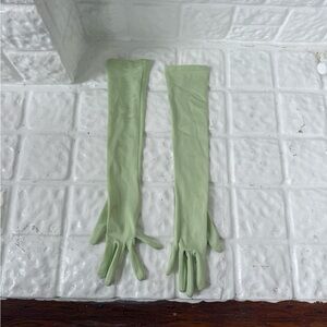 🍃 Mint Opera Gloves – satin look, extra long